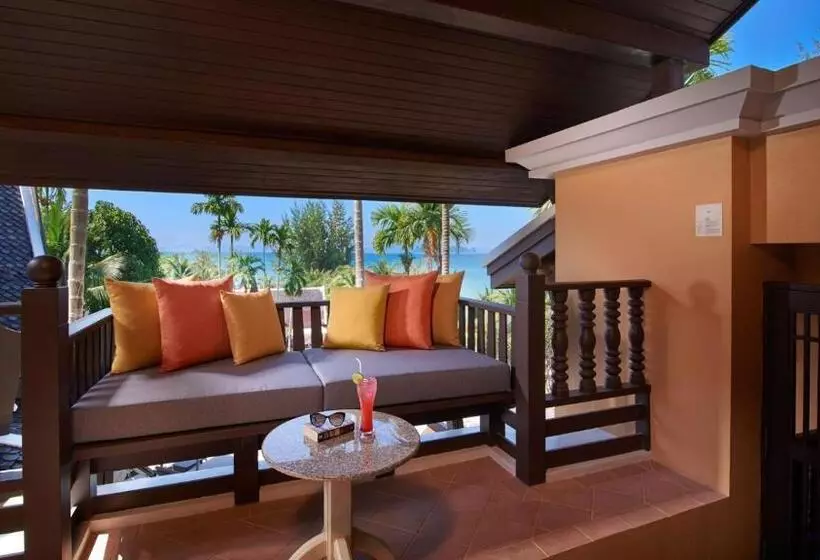 فندق Amari Vogue Krabi