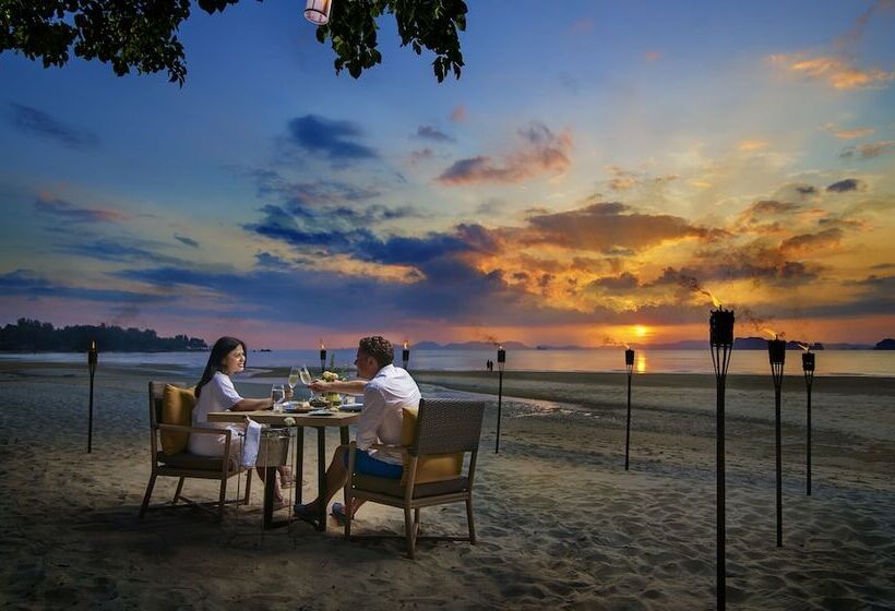 Отель Amari Vogue Krabi