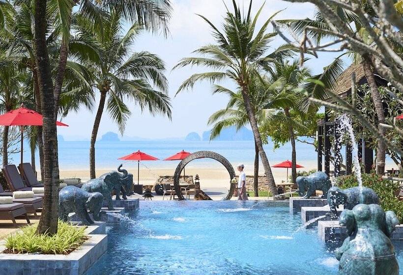 Отель Amari Vogue Krabi