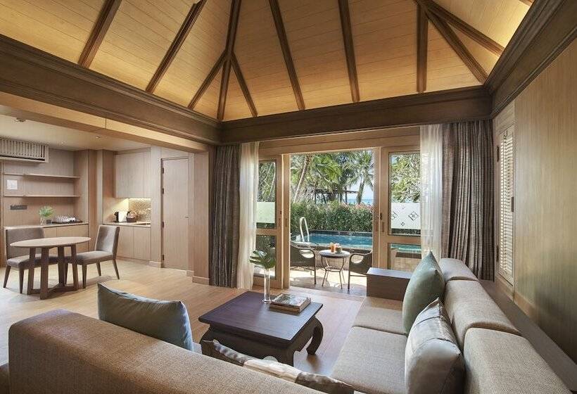 Отель Amari Vogue Krabi