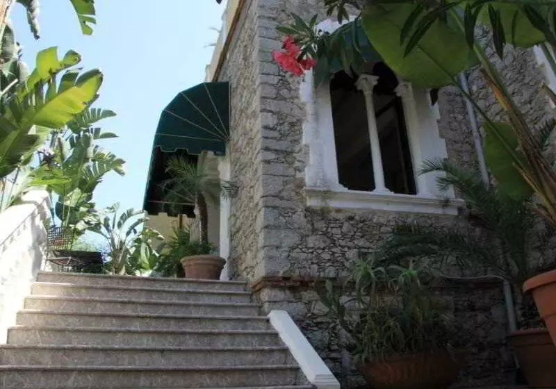 酒店 Baia Delle Sirene