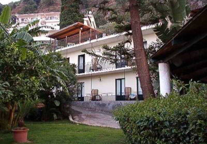 בית מלון כפרי Baia Delle Sirene