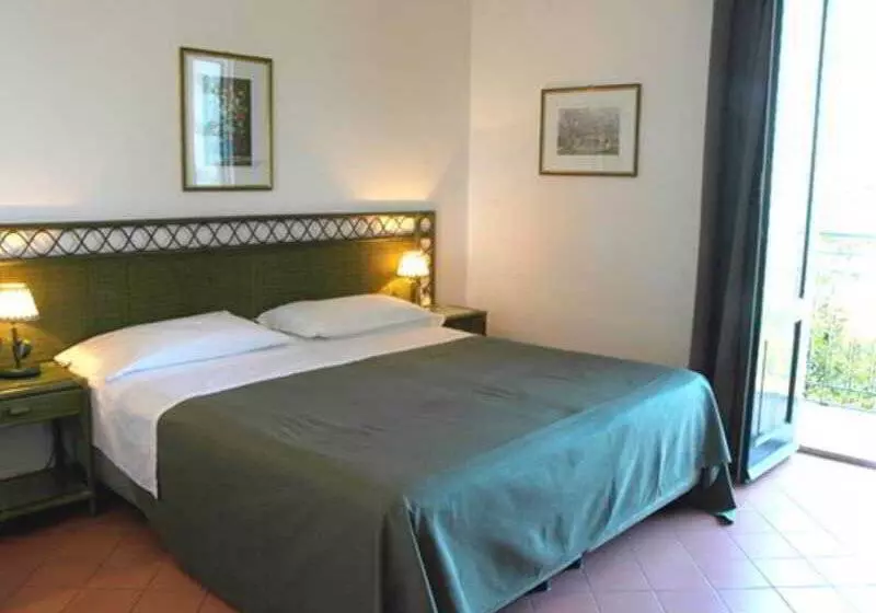 酒店 Baia Delle Sirene