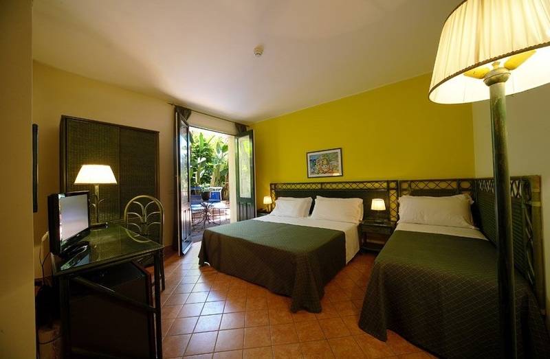 בית מלון כפרי Baia Delle Sirene