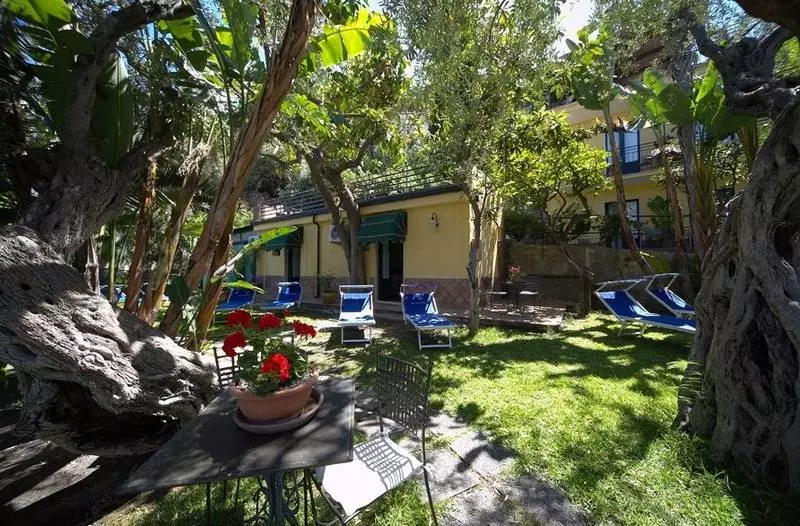 酒店 Baia Delle Sirene