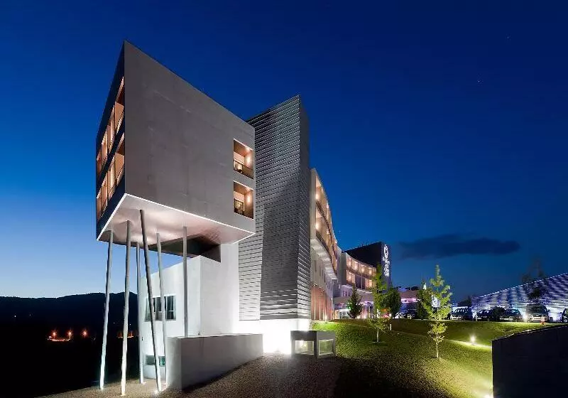 فندق Casino Chaves