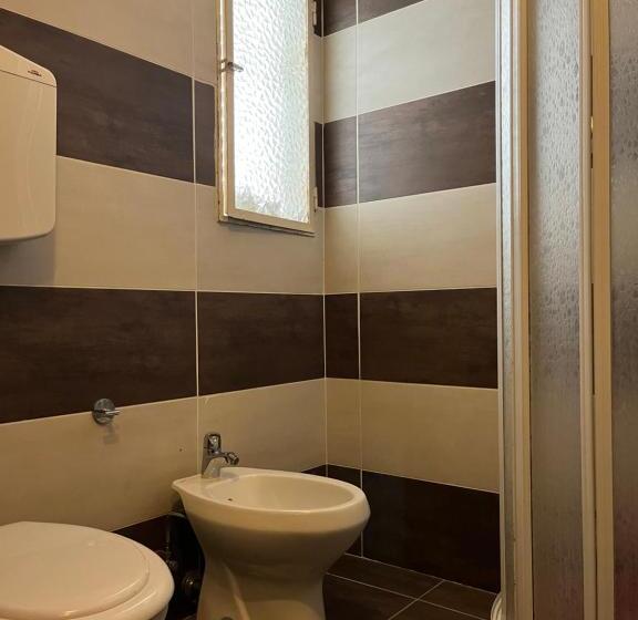 هتل Fellini Rimini