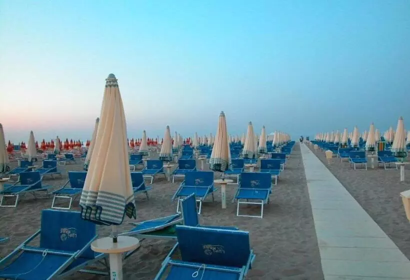 호텔 Fellini Rimini