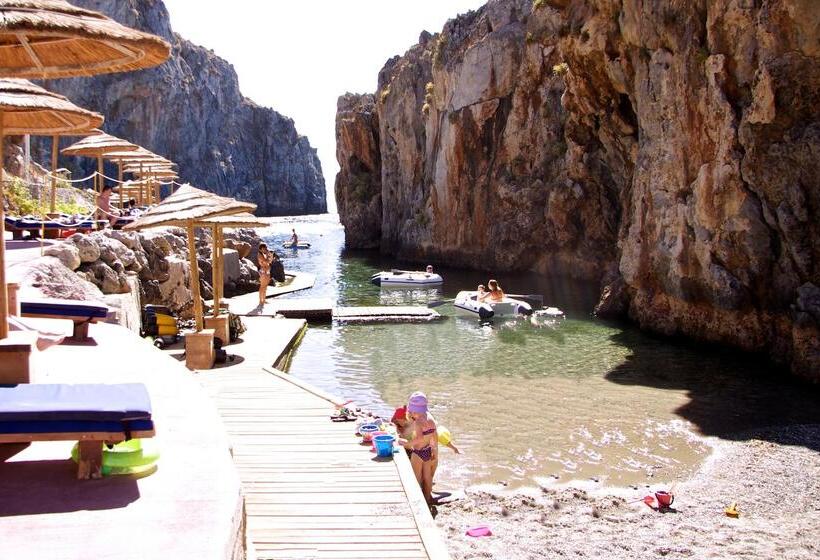 בית מלון כפרי Kalypso Cretan Village Resort & Spa