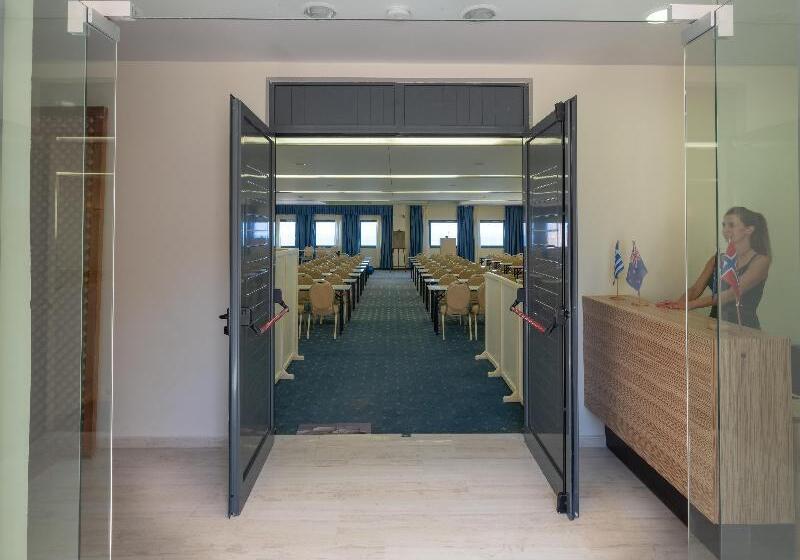 בית מלון כפרי Kalypso Cretan Village Resort & Spa