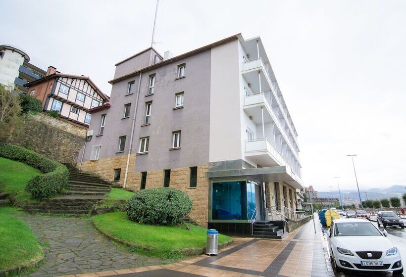 Hotel Petit Palace Tamarises