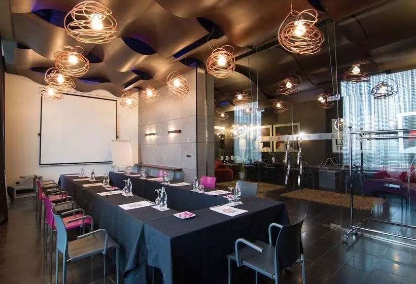 호텔 Petit Palace Tamarises