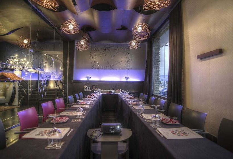 Hotel Petit Palace Tamarises