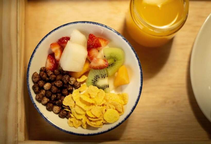 Hotel Petit Palace Tamarises