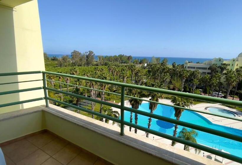 هتل Presa Di Finica