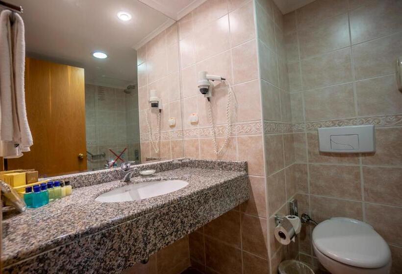 هتل Presa Di Finica