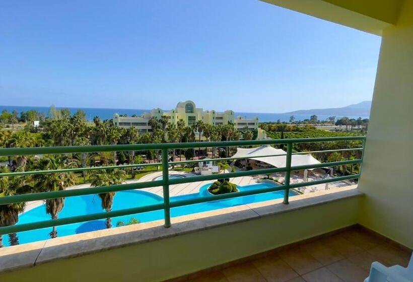 هتل Presa Di Finica