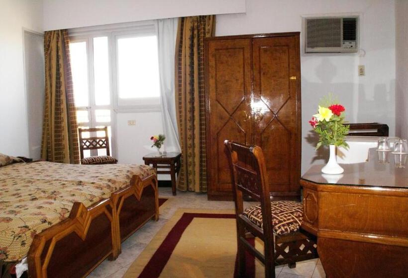 Sara Hotel Aswan