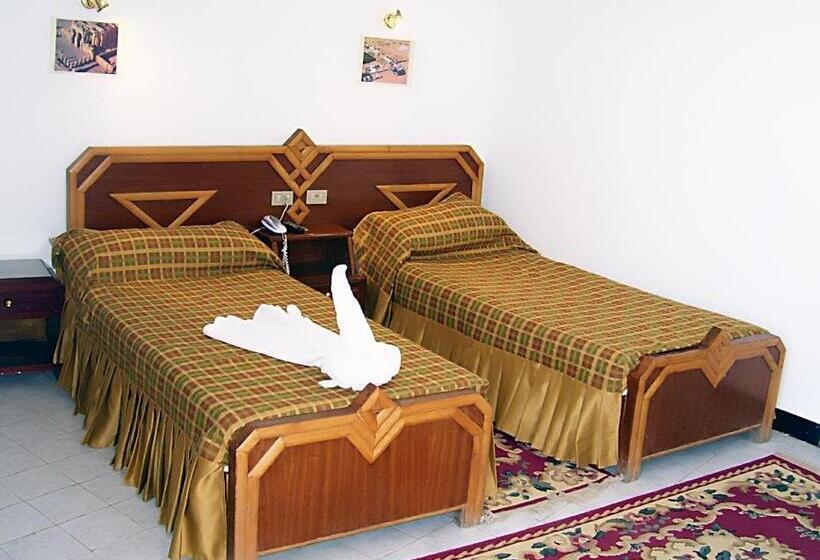 Sara Hotel Aswan