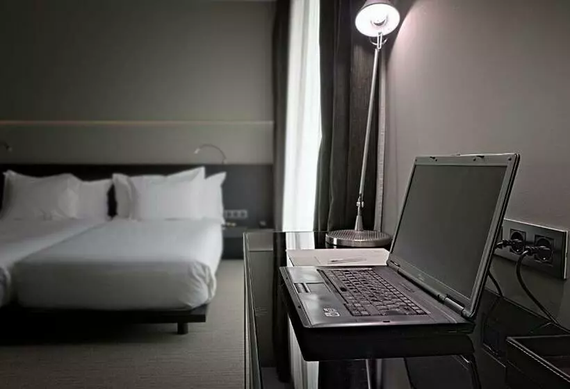 فندق Silken Gran Teatro