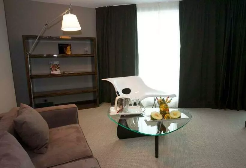 فندق Silken Gran Teatro