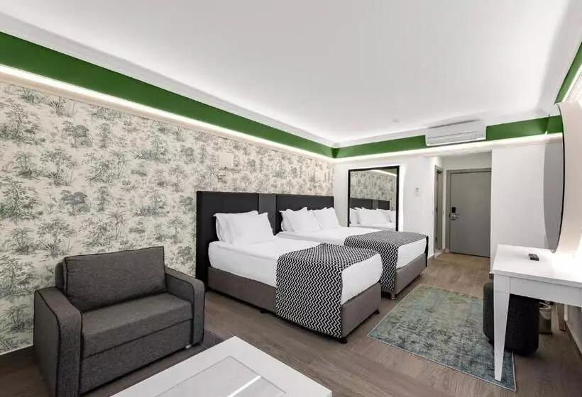 Отель Utopia World