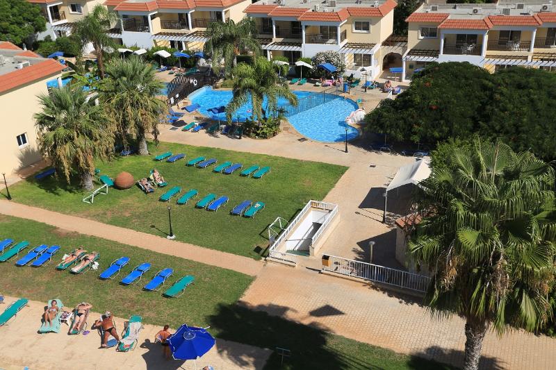 Jacaranda Hotel Apartments