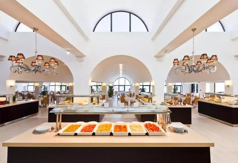 Oceanis Beach & Spa Resort