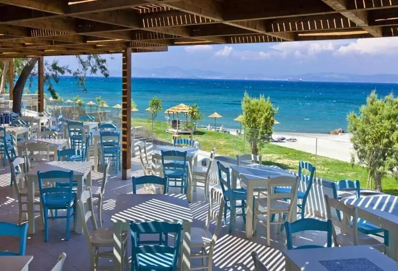 Oceanis Beach & Spa Resort