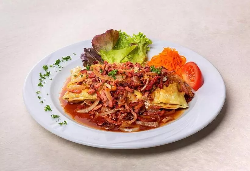 تختخواب و صبحانه & Restaurant Sichelschmiede