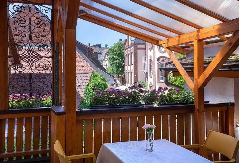 تختخواب و صبحانه & Restaurant Sichelschmiede