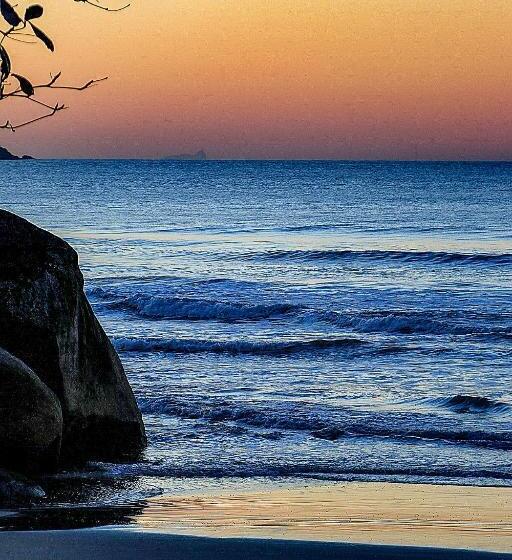 בית מלון כפרי Asturias Mall & Suítes