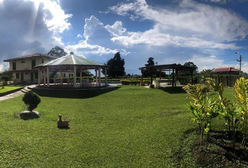 Finca Hotel El Rocio