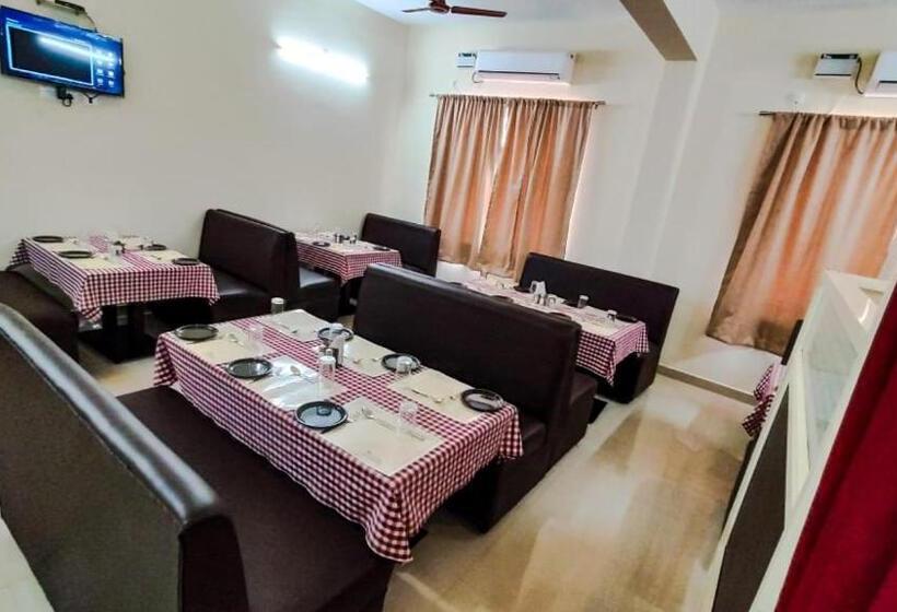 Отель Fortune Village