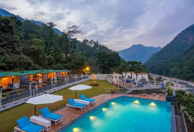 Hotelli Moustache Rishikesh Riverside Resort