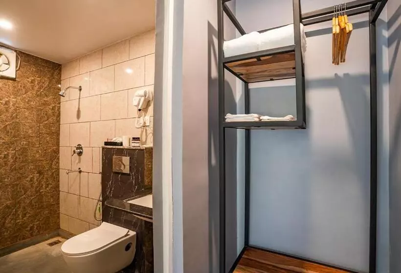 Hotelli Moustache Rishikesh Riverside Resort