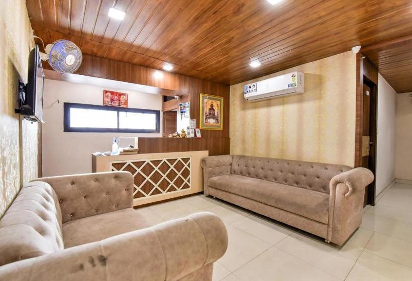 호텔 Oyo Ajm127 Prestige Park