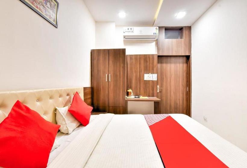 호텔 Oyo Ajm127 Prestige Park