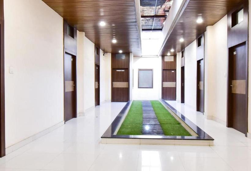 호텔 Oyo Ajm127 Prestige Park