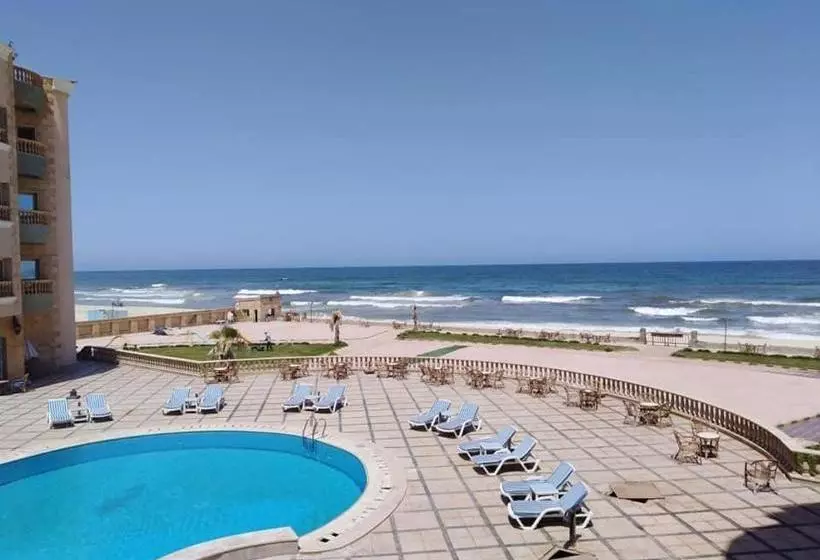 هتل Sea View Resort Alexandria