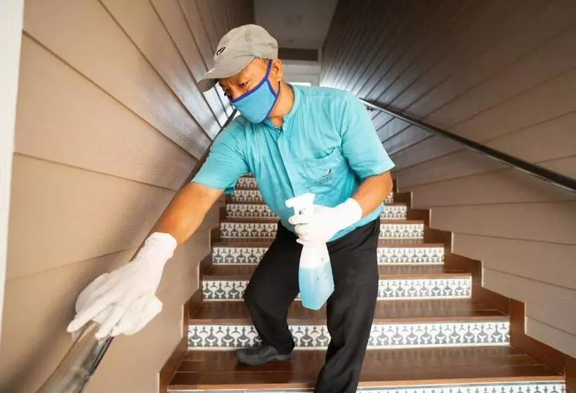 Hotelli State Beach Resort And Spa