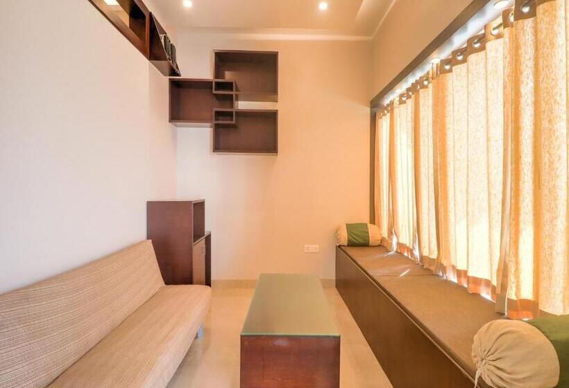 هتل Super Townhouse Amaraa Farms Near Lulu Hypermarket