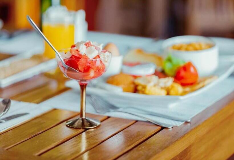 Panone Hotels King Ori Kilimanjaro Airport