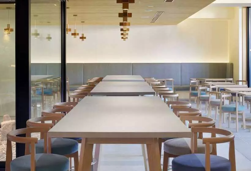 هتل Androoms Kyoto Shichijo