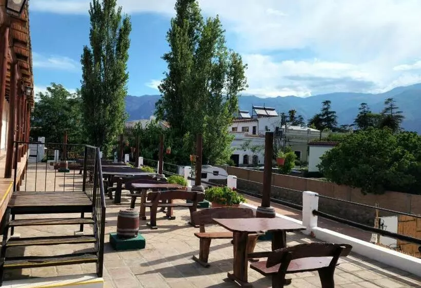 Hotelli Cafayate Los Toneles