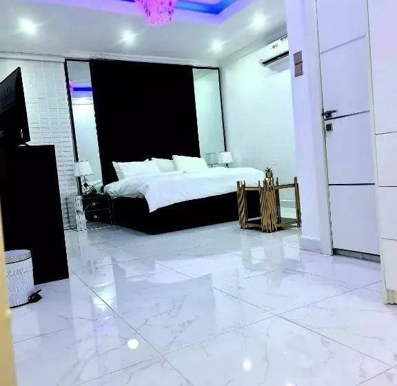 هتل P35homes