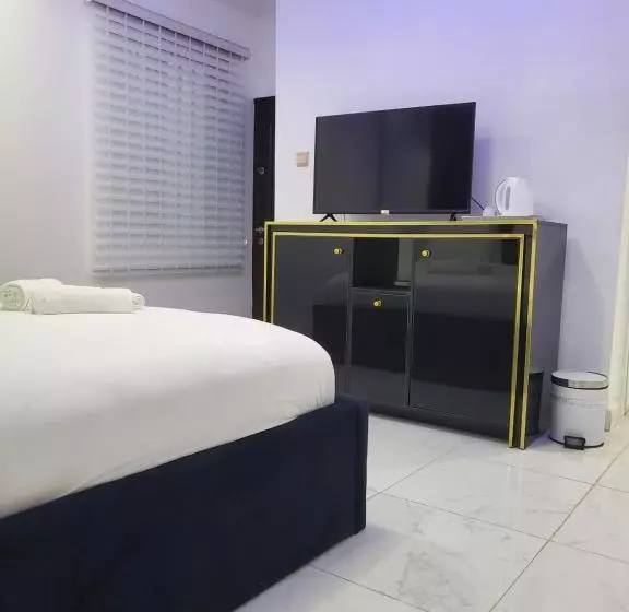 هتل P35homes