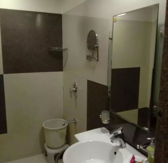 Hotel Somdeep Palace