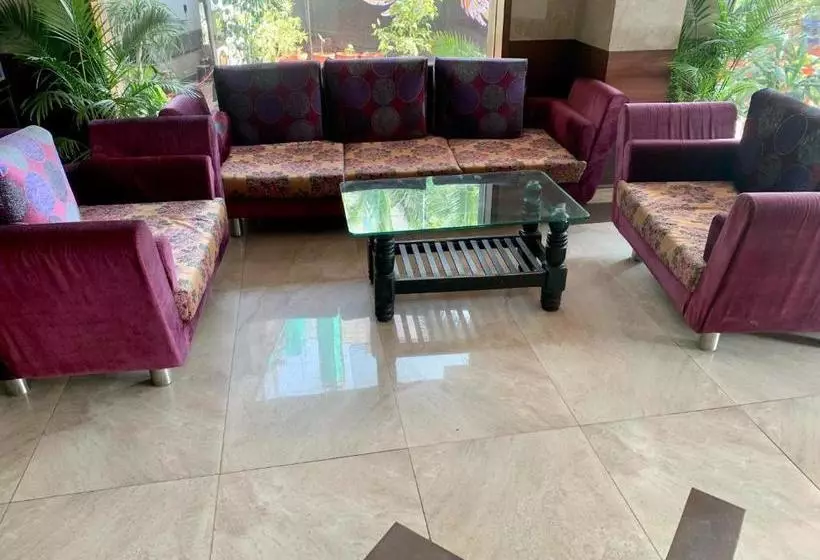 Hotel Somdeep Palace