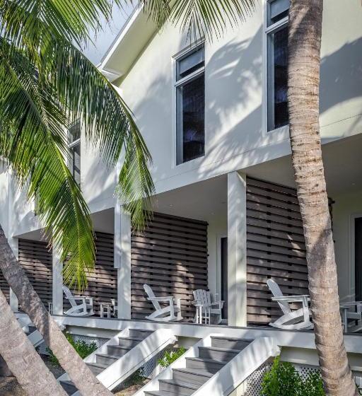 هتل The Capitana Key West